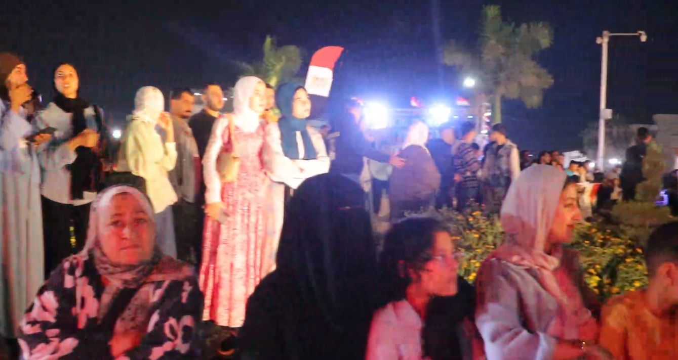 فرحة الفتيات بالإفتتاح بكفر الشيخ فرحة الفتيات بالإفتتاح بكفر الشيخ