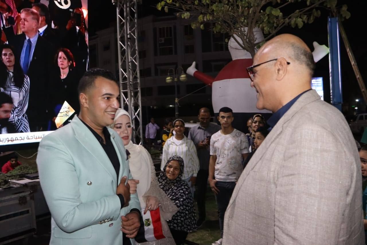 تهنئة عروسين تهنئة عروسين