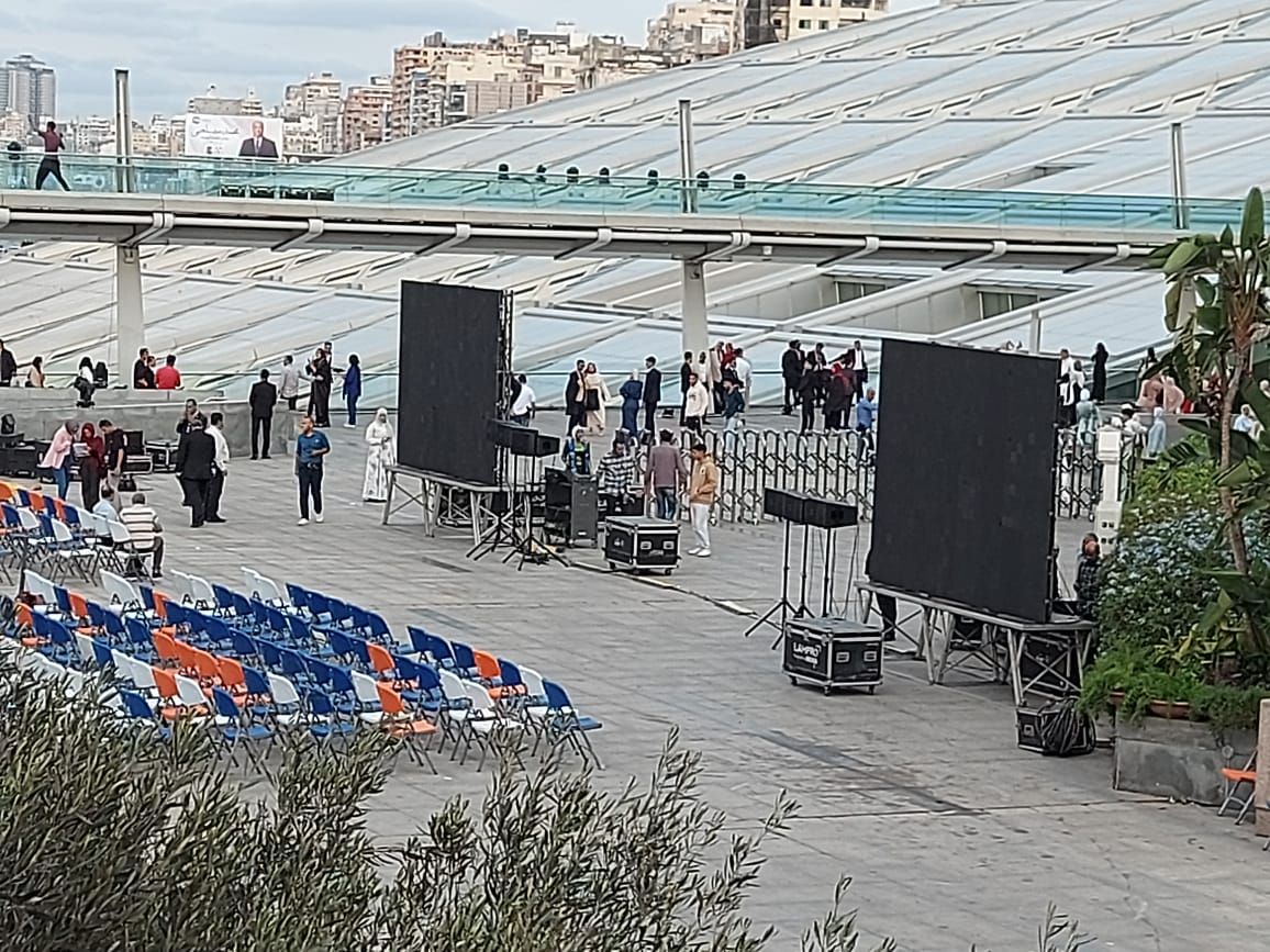 الشاشات بمكتبة الاسكندرية الشاشات بمكتبة الاسكندرية