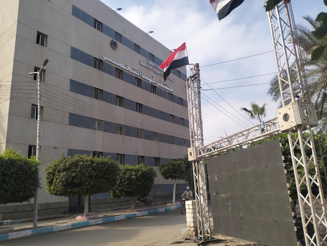 شاشات نقل الاحتفالات بالقليوبية