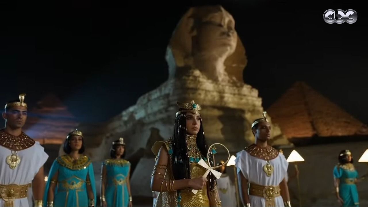 سلمي ابو ضيف في الافتتاحية سلمي ابو ضيف في الافتتاحية