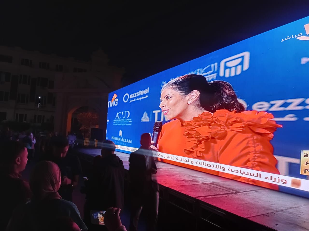 احتفالات بميدان عابدين بالقاهرة (6) احتفالات بميدان عابدين بالقاهرة (6)