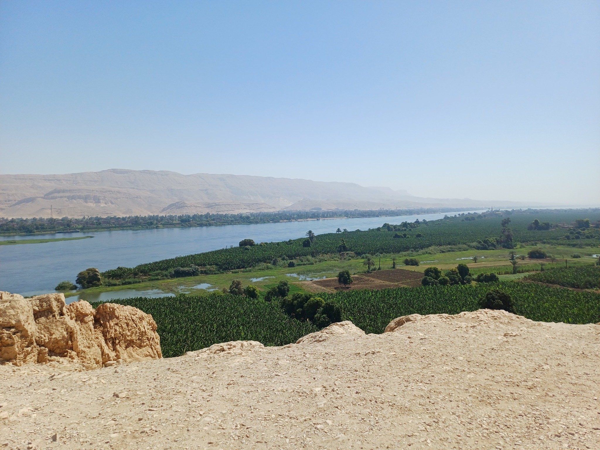 كل ما تريد معرفته عن منطقة بين الجبلين الأثرية بإسنا كل ما تريد معرفته عن منطقة بين الجبلين الأثرية بإسنا