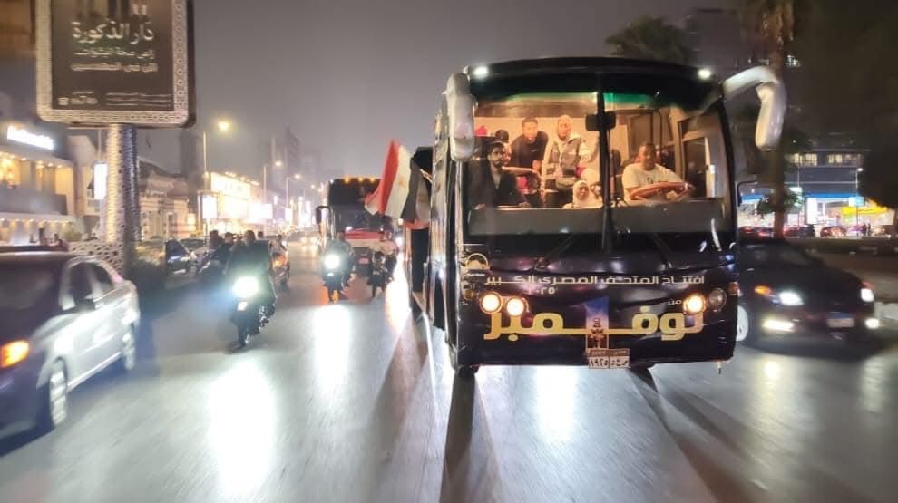 حافلات تجوب الشوارع احتفالا بالمتحف المصرى الكبير حافلات تجوب الشوارع احتفالا بالمتحف المصرى الكبير