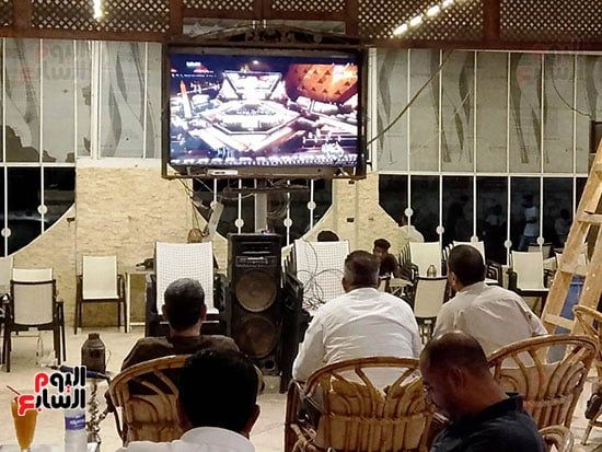 مواطنون-بطور-سيناء-يتابعون-حفل-افتتاح-المتحف-المصرى-الكبير-(4) مواطنون-بطور-سيناء-يتابعون-حفل-افتتاح-المتحف-المصرى-الكبير-(4)