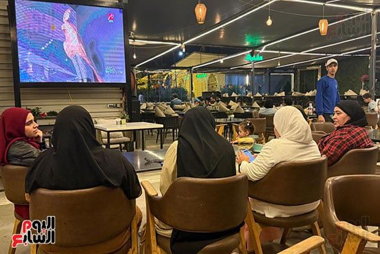 متابعه الجمهور في كافيهات الشيخ زايد و اكتوبر (13) متابعه الجمهور في كافيهات الشيخ زايد و اكتوبر (13)