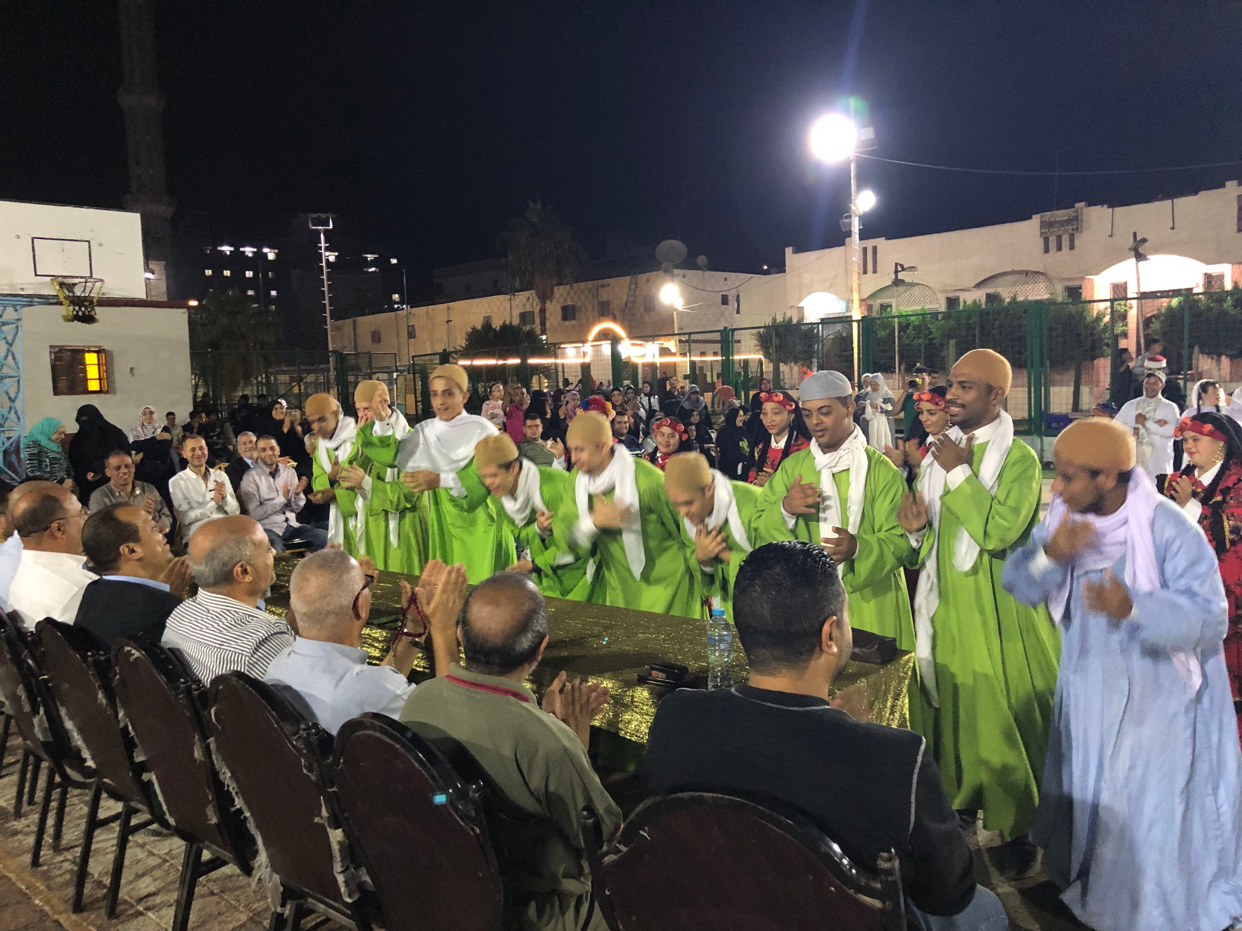 جانب من العروض جانب من العروض