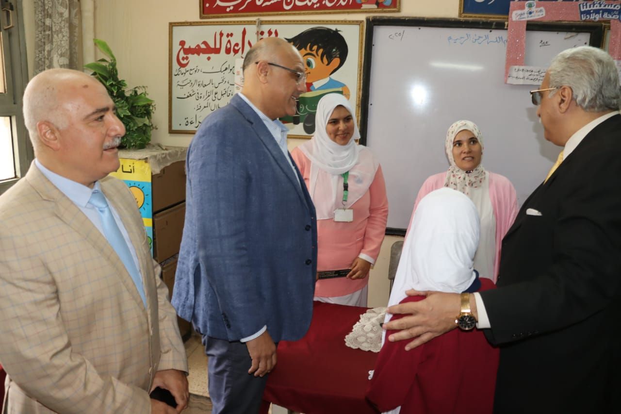 المحافظ يتابع سير العمل بالمبادرة