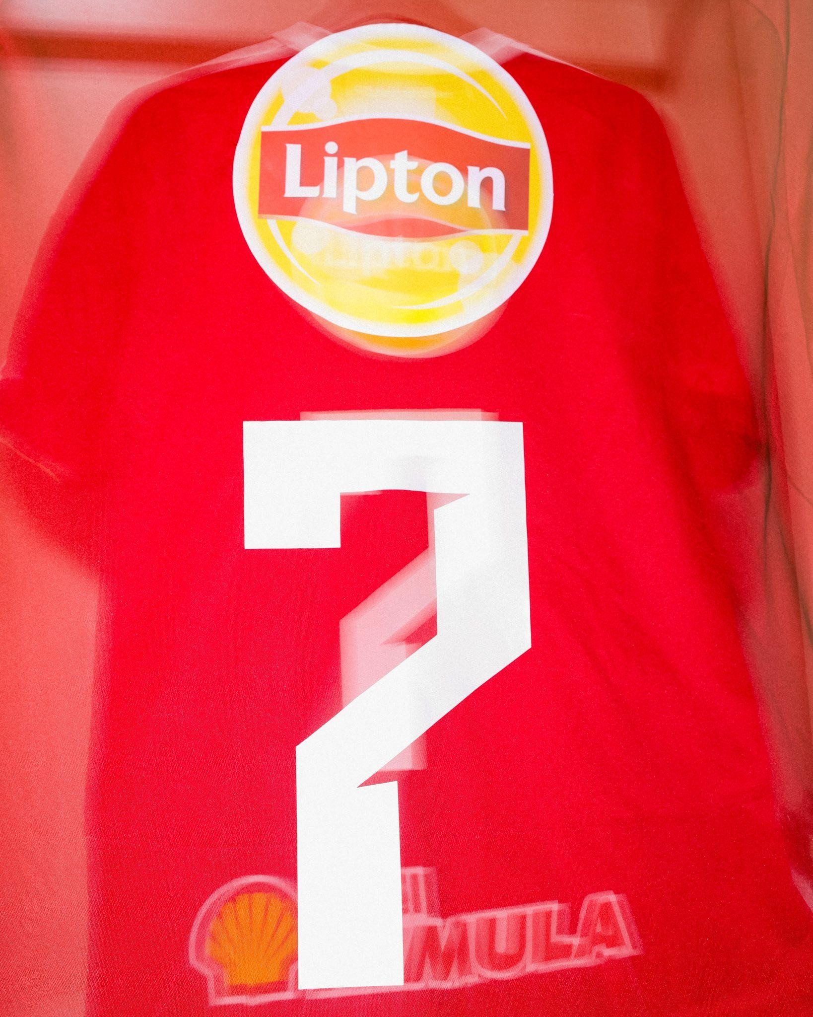 غرفة ملابس الأهلي قبل لقاء المصري