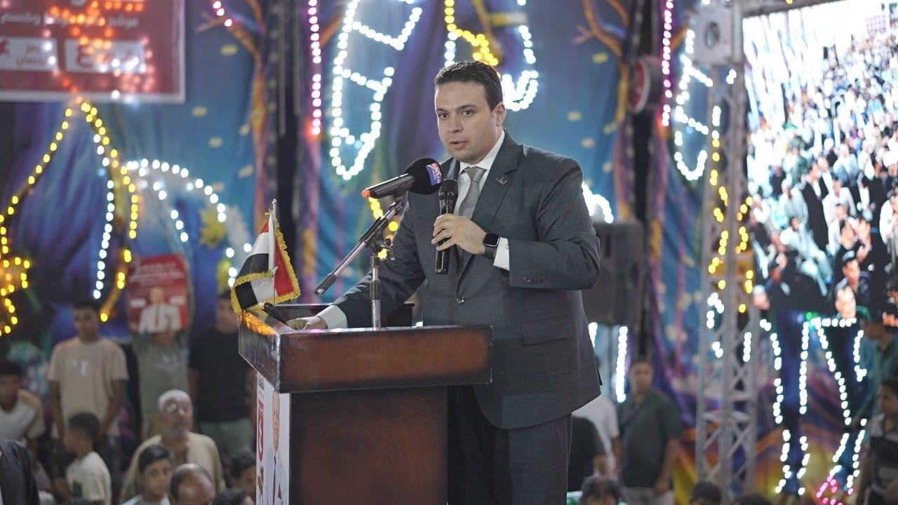 b3bccbae-6f2b-41c7-a8a2-791530907cac b3bccbae-6f2b-41c7-a8a2-791530907cac