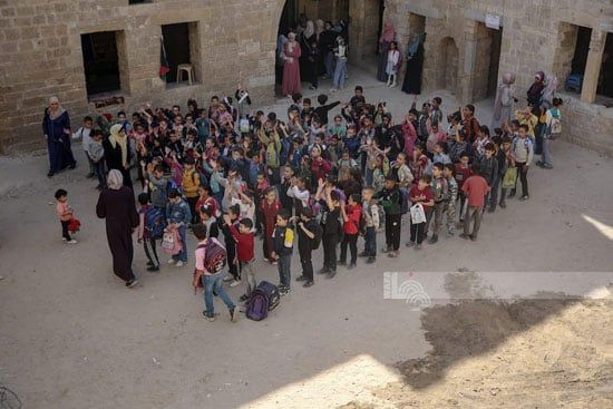 مدرسة الكمالية الأثرية تحتضن طلاب حي الزيتون من جديد مدرسة الكمالية الأثرية تحتضن طلاب حي الزيتون من جديد