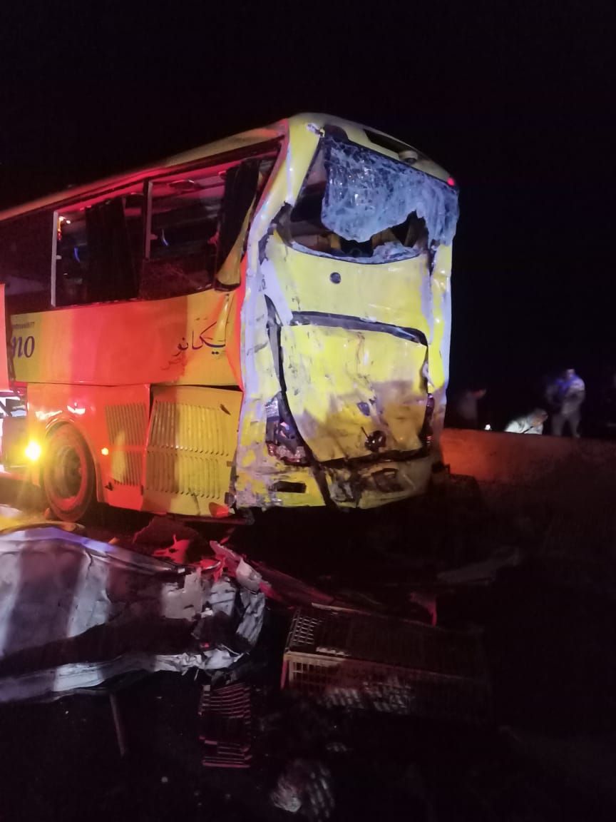 حادث تصادم 4 سيارات بالسويس حادث تصادم 4 سيارات بالسويس