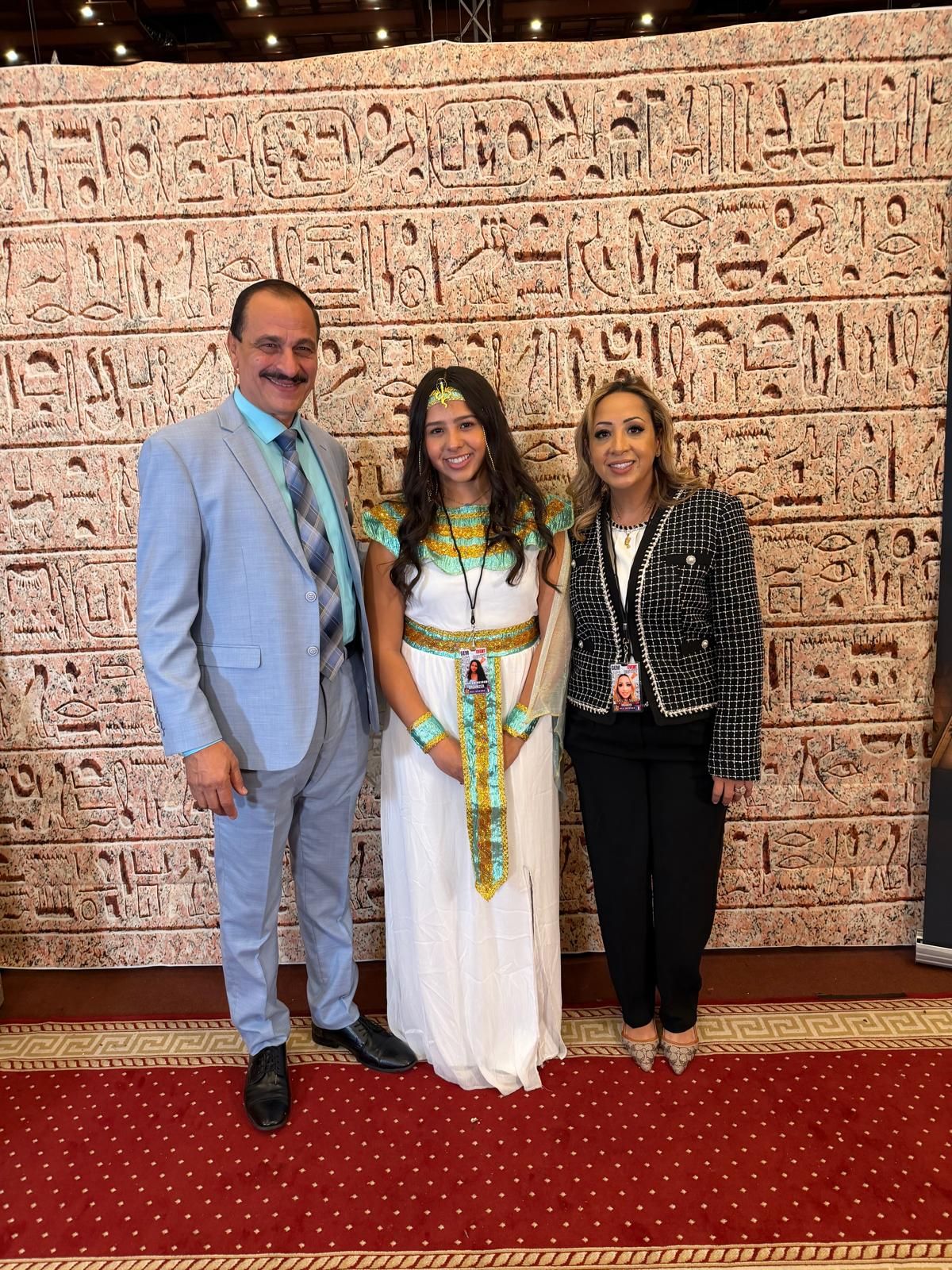 8f01f32f-e39c-46eb-8a48-b89fe02343c0 8f01f32f-e39c-46eb-8a48-b89fe02343c0