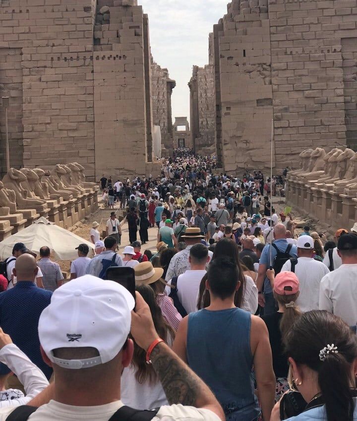 حالة من الإقبال السياحية المميزة في المعابد الفرعونية حالة من الإقبال السياحية المميزة في المعابد الفرعونية