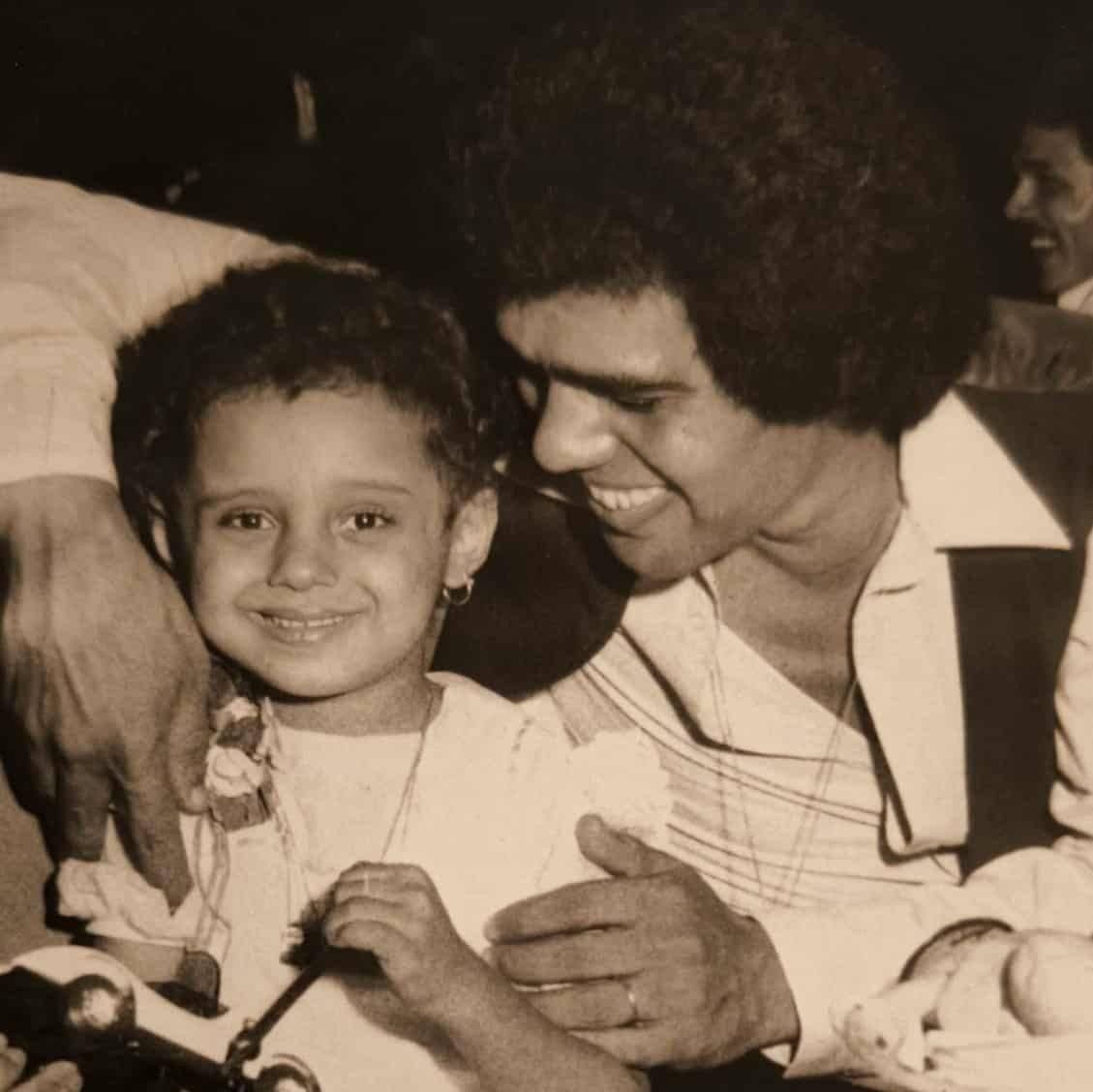 الراحل سامي العدل مع ابنته رشا الراحل سامي العدل مع ابنته رشا