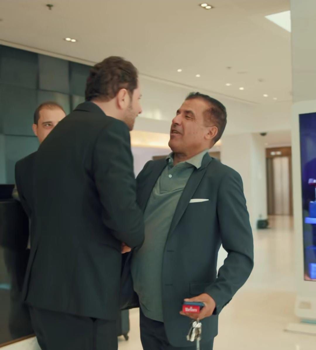 الشاب مامي يحيي حفل ختام مهرجان وهران الدولي للفيلم العربي بالجزائر (4) الشاب مامي يحيي حفل ختام مهرجان وهران الدولي للفيلم العربي بالجزائر (4)