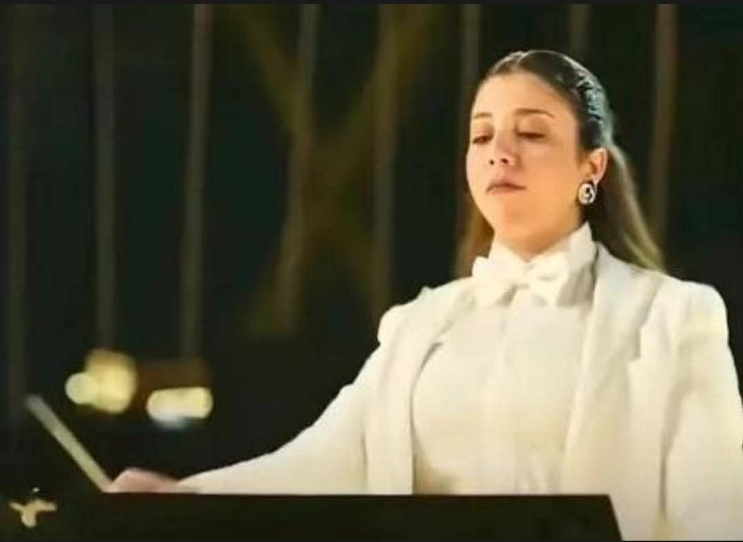 دنيا الدغيدى دنيا الدغيدى