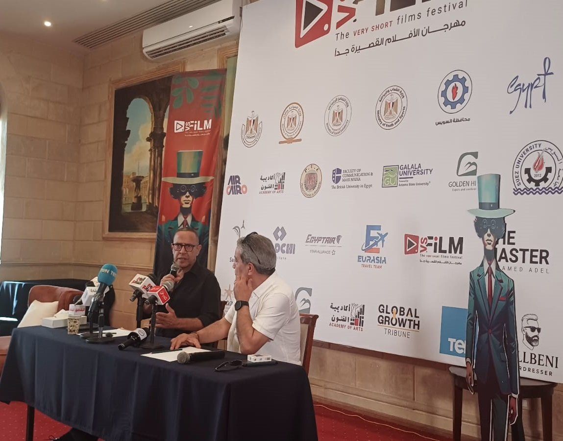 اشرف عبد الباقى فى ندوة مهرجان VS - FILM