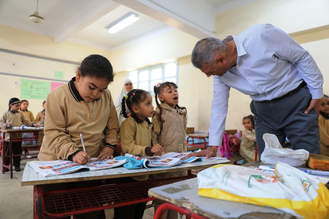 المحافظ والتلاميذ المحافظ والتلاميذ