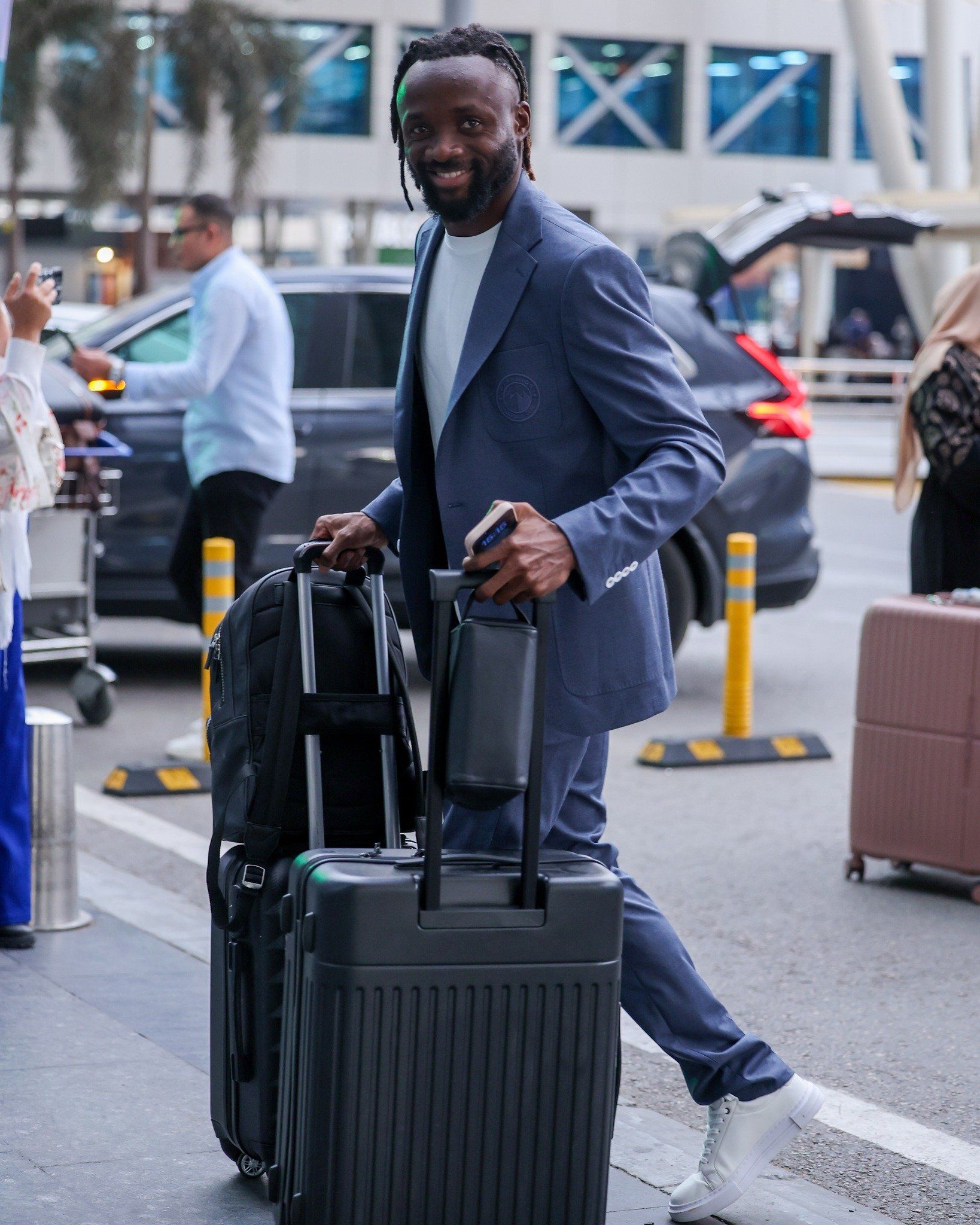 فيستون ماييلى لاعب بيراميدز فيستون ماييلى لاعب بيراميدز