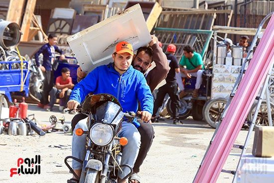 بيع وشراء من سوق الخردة