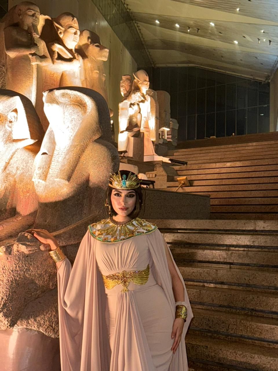 رينادا وليد ملكة جمال مصر تلتقط صور داخل المتحف المصري الكبير رينادا وليد ملكة جمال مصر تلتقط صور داخل المتحف المصري الكبير