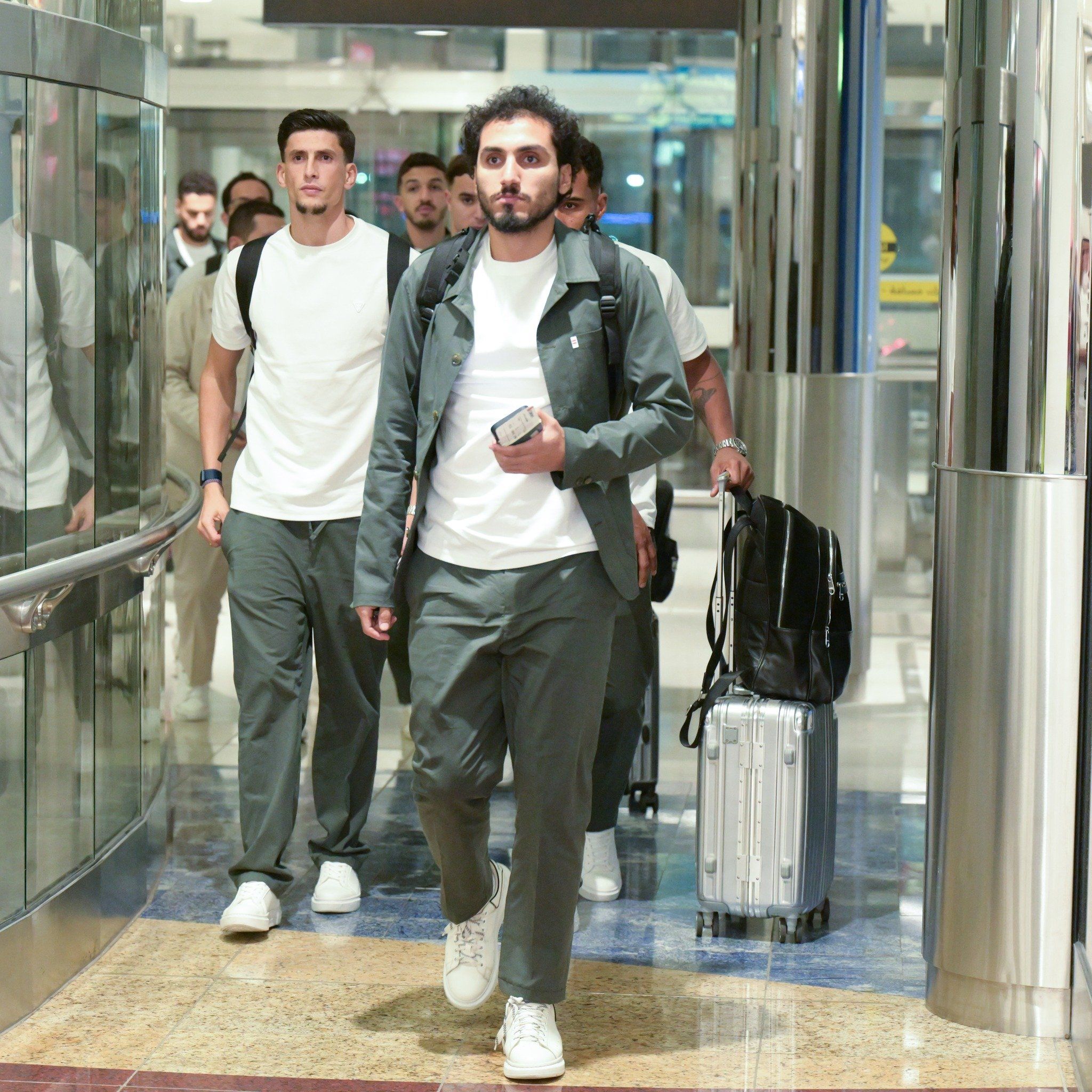 أحمد حمدي وصلاح مصدق لاعبا الزمالك أحمد حمدي وصلاح مصدق لاعبا الزمالك