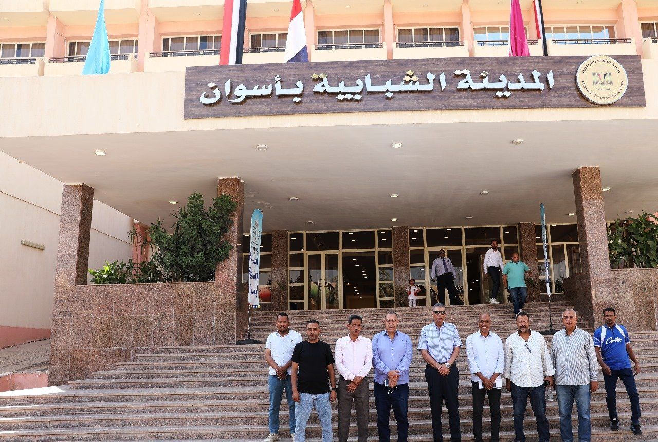 محافظ أسوان داخل المدينة الشبابية محافظ أسوان داخل المدينة الشبابية