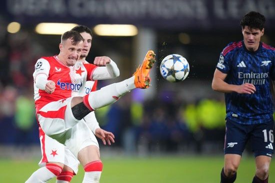 مباراة أرسنال و سلافيا براج مباراة أرسنال و سلافيا براج