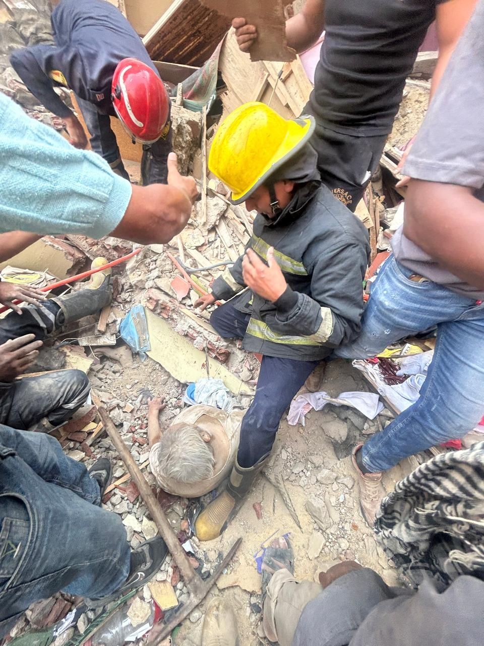 عمليات انقاذ شخص عمليات انقاذ شخص