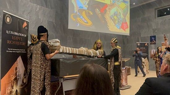 مندوب مصر الدائم بجنيف يحتفل بإفتتاح المتحف المصرى الكبير (4) مندوب مصر الدائم بجنيف يحتفل بإفتتاح المتحف المصرى الكبير (4)