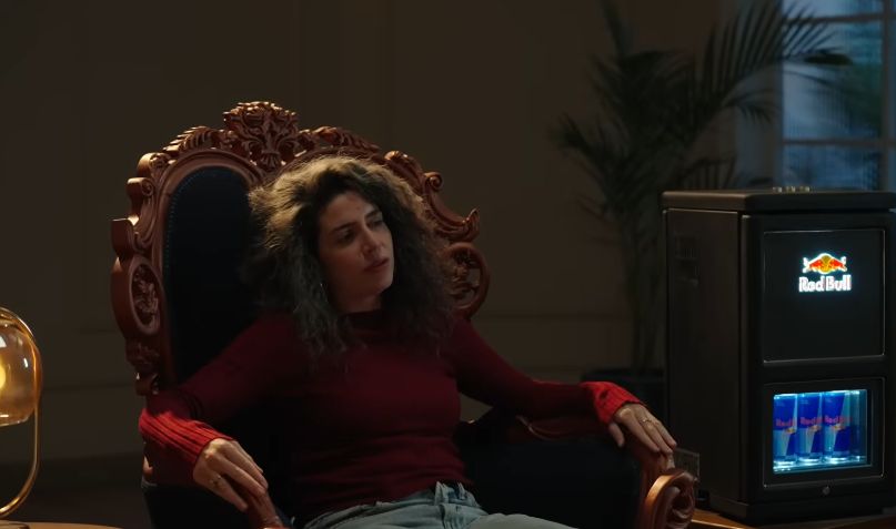 سارة مول البلاد