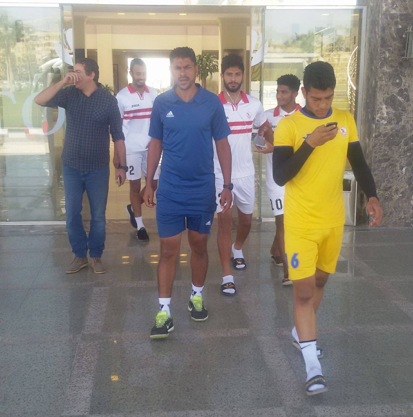 الطويل مدرب حراس الزمالك السابق الطويل مدرب حراس الزمالك السابق