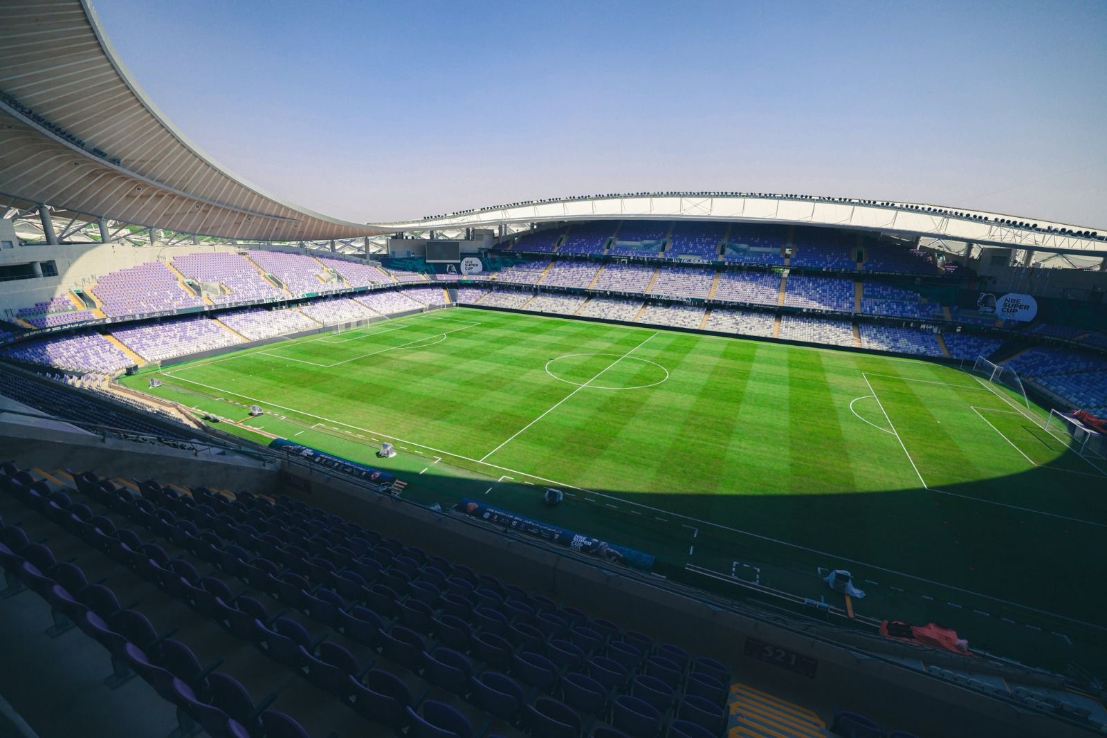 ملعب هزاع بن زايد ملعب هزاع بن زايد