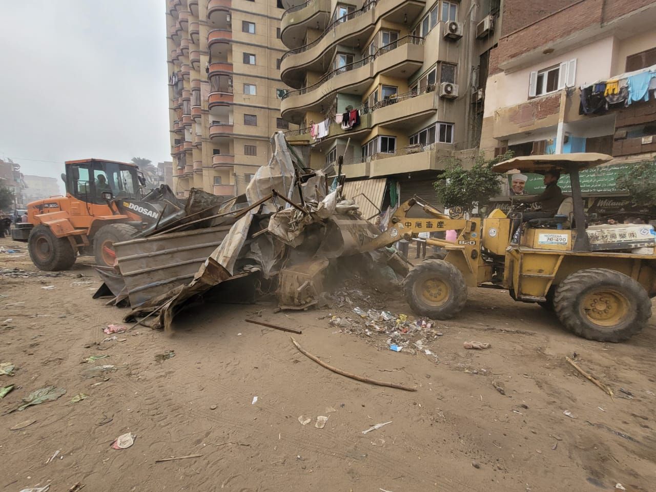 جانب من الحملة جانب من الحملة