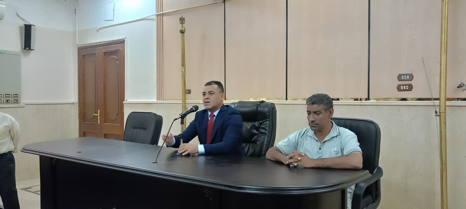 رئيس المدينة يشكر وزيرة التنمية المحلية على تعيينه رسمياً رئيس المدينة يشكر وزيرة التنمية المحلية على تعيينه رسمياً