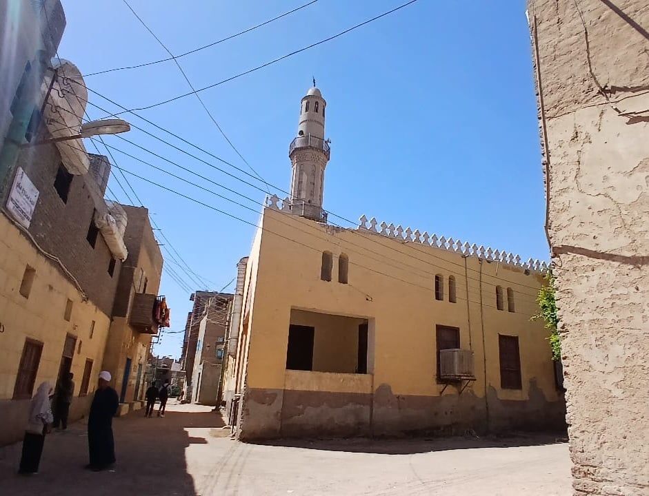 مسجد قرية الخطارة بقنا مسجد قرية الخطارة بقنا
