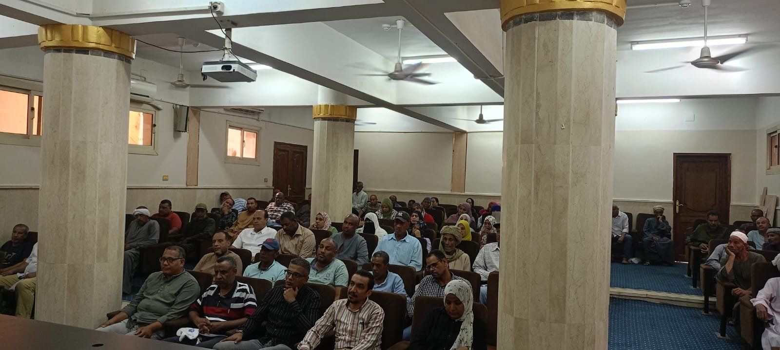 حضور أول لقاء لرئيس مدينة البياضية بعد قرار تعيينه رسمياً حضور أول لقاء لرئيس مدينة البياضية بعد قرار تعيينه رسمياً