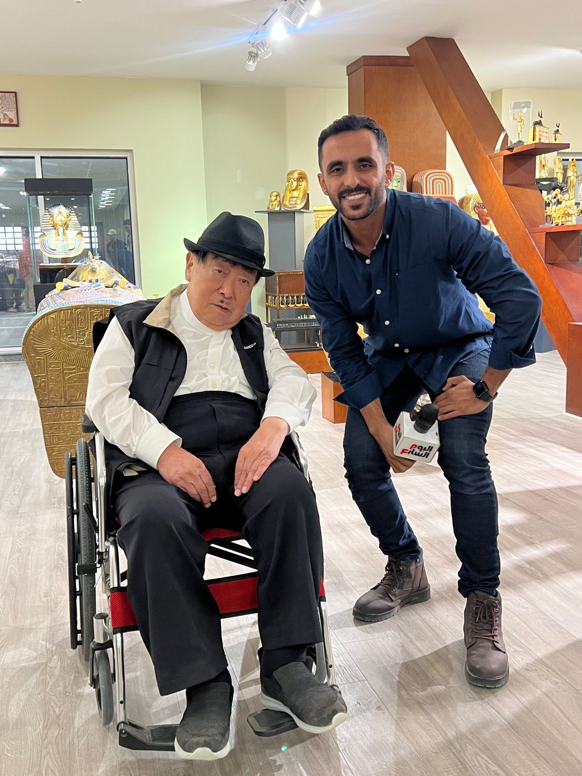 عالم الآثار الياباني الشهير ساكوجي يوشيمورا والزميل محمد أسعد (1) عالم الآثار الياباني الشهير ساكوجي يوشيمورا والزميل محمد أسعد (1)