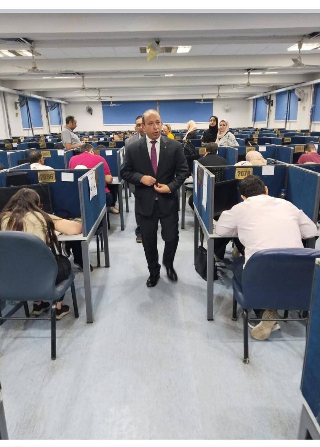 جانب من الامتحانات بكلية القصر العينى جانب من الامتحانات بكلية القصر العينى