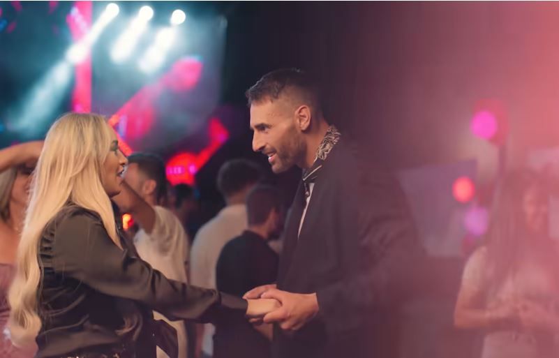 كليب سارة سحاب إحساس مختلف كليب سارة سحاب إحساس مختلف