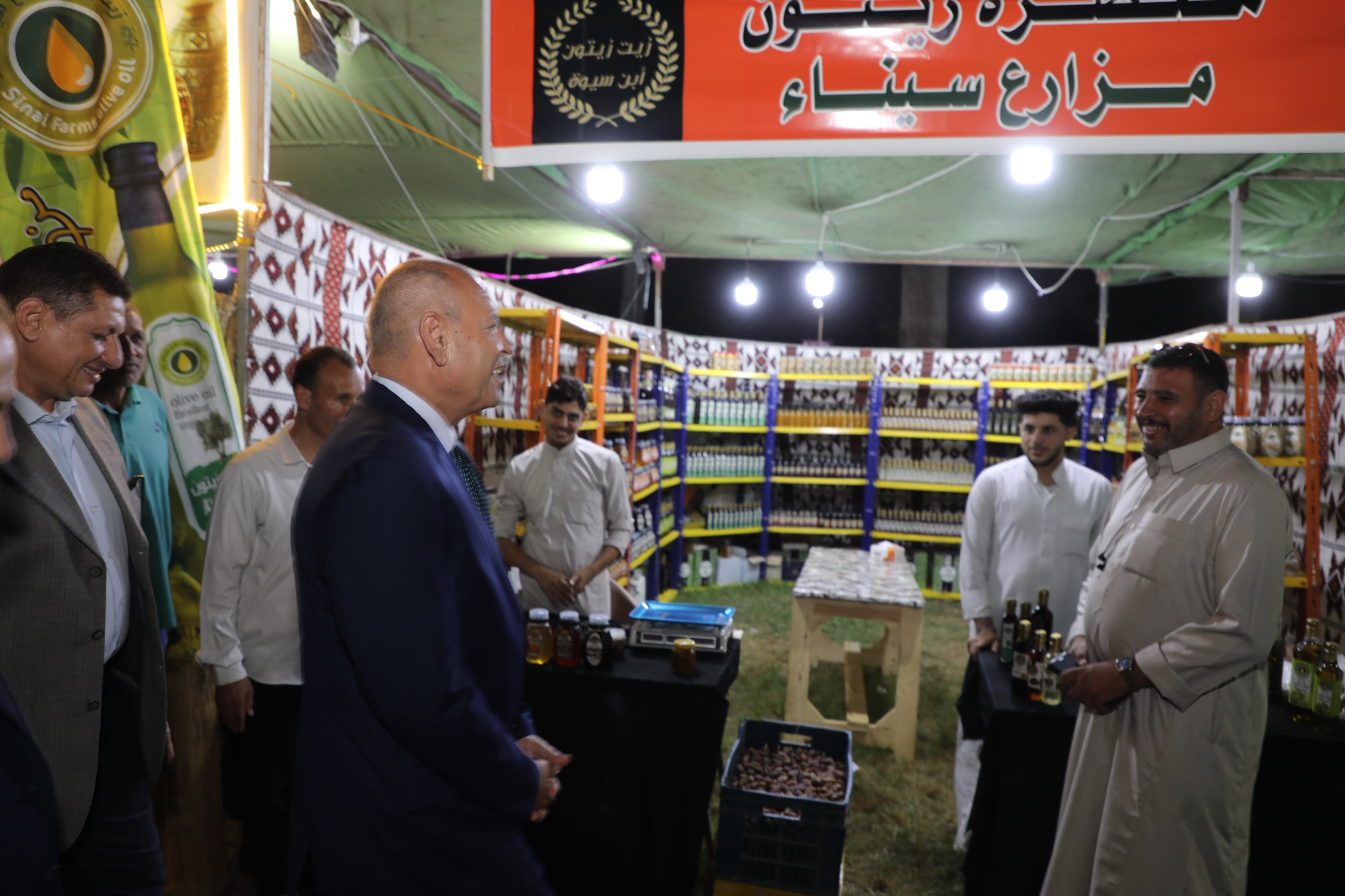 جانب من افتتاح محافظ القاهرة جانب من افتتاح محافظ القاهرة