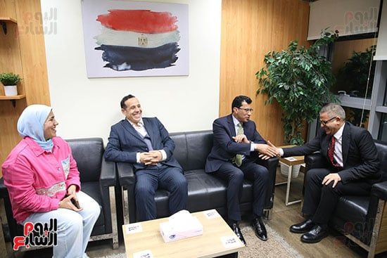 حوار ودي بين رئيس تحرير اليوم السابع و موزير الرياضة حوار ودي بين رئيس تحرير اليوم السابع و موزير الرياضة