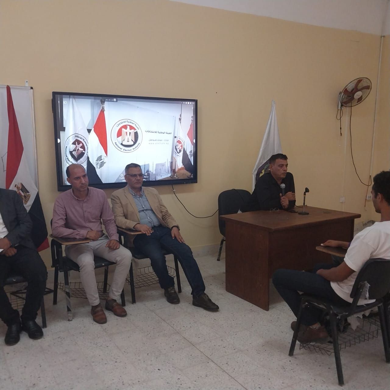 ندوات توعوية لترسيخ قيم المشاركة الانتخابية والانتماء بجامعة دمنهور ندوات توعوية لترسيخ قيم المشاركة الانتخابية والانتماء بجامعة دمنهور