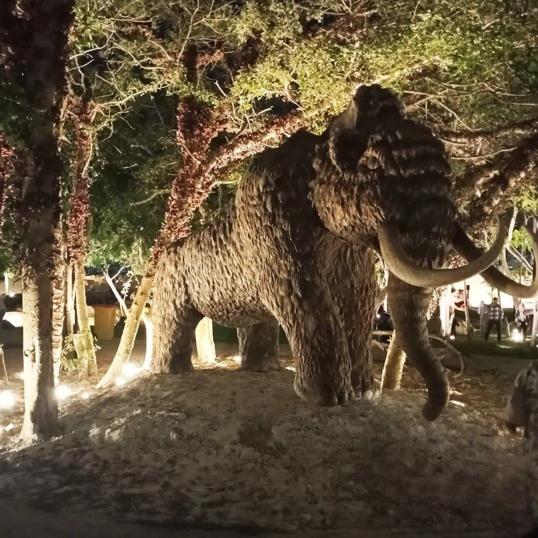 مجسم الماموث مجسم الماموث