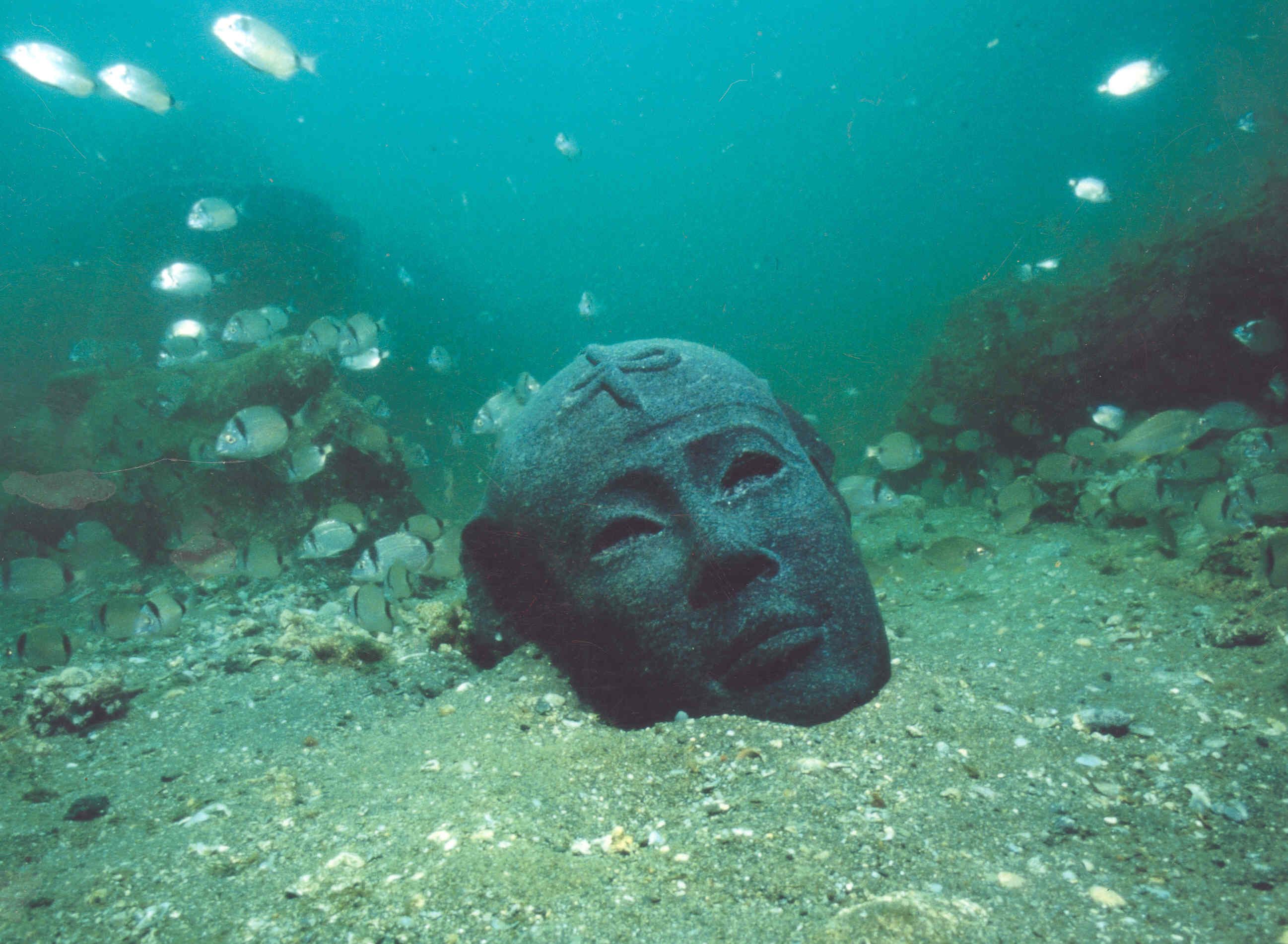 رأس من الديوريت اكتشفت بخليج أبوقير رأس من الديوريت اكتشفت بخليج أبوقير