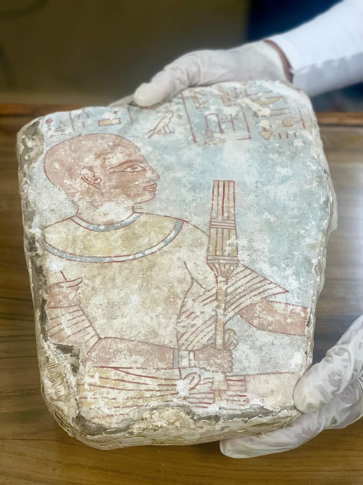 قطع أثرية 3 قطع أثرية 3