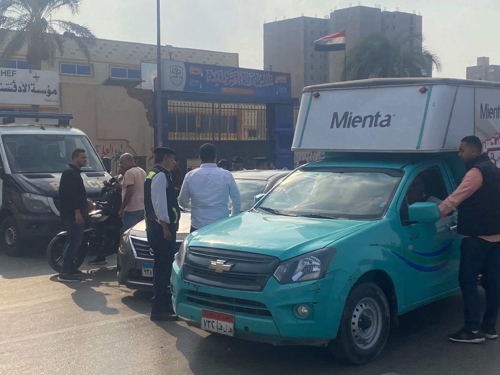 حملة أمنية موسعة فى المطرية (9) حملة أمنية موسعة فى المطرية (9)