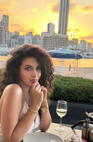 سارة بركة سارة بركة