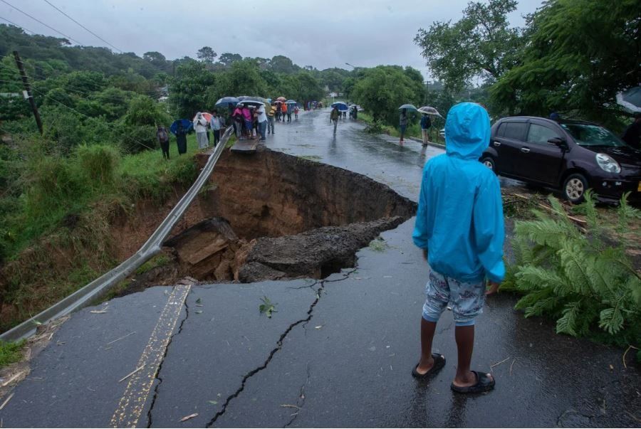إعصار كالمايجى (3) إعصار كالمايجى (3)